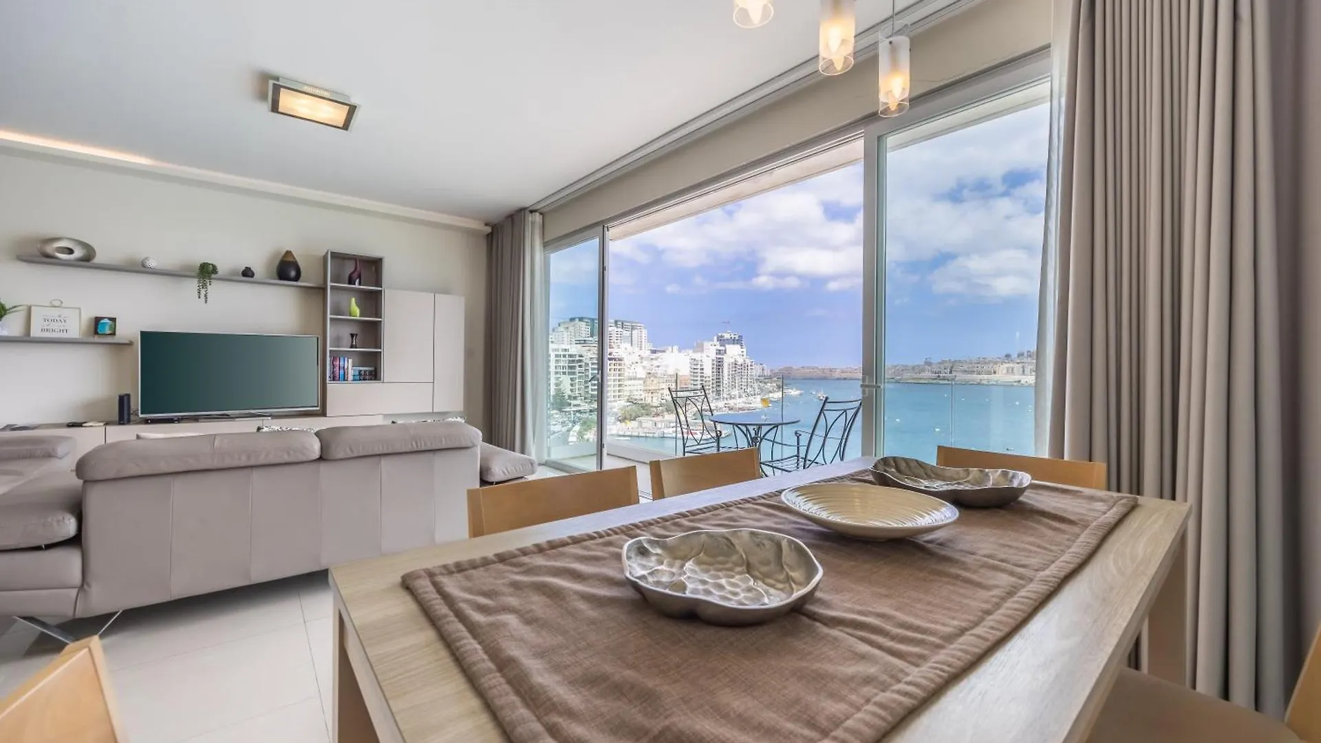Luxury Seafront Apartment By Solea Sliema 0*,