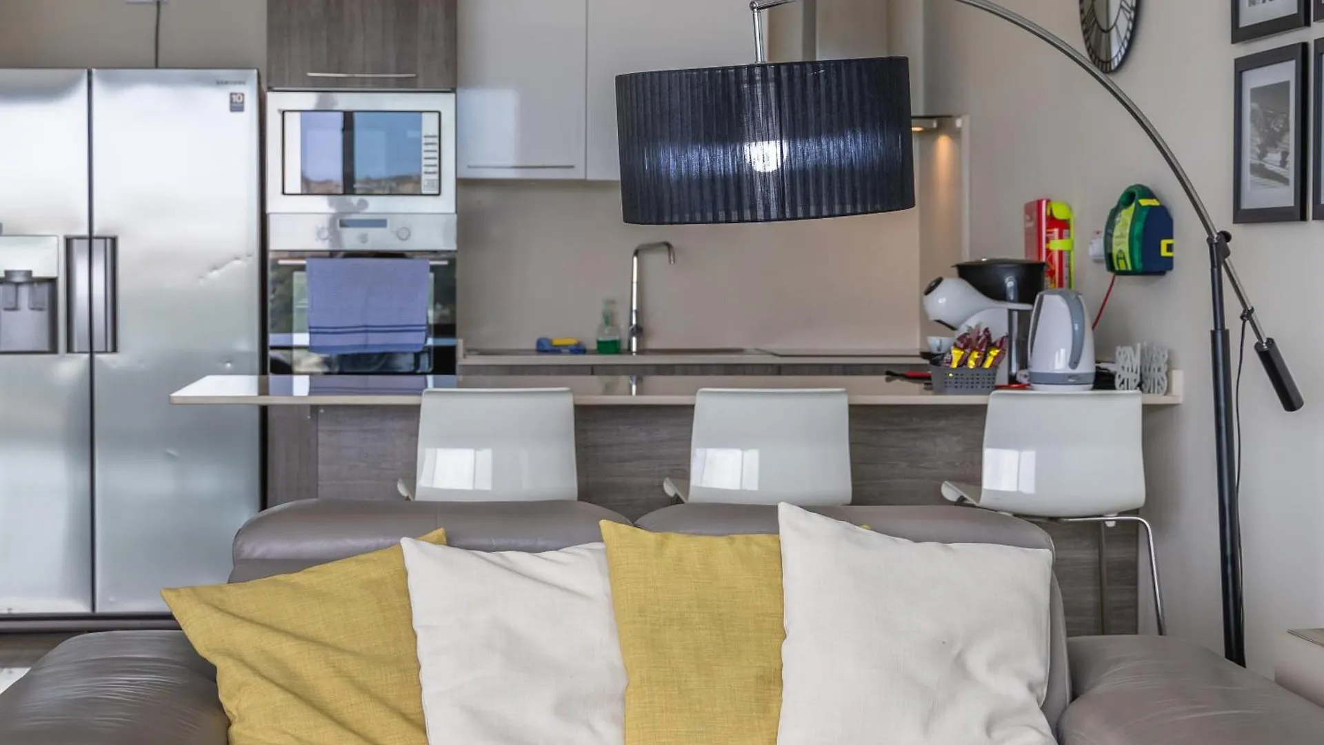 Luxury Seafront Apartment By Solea Sliema Malta